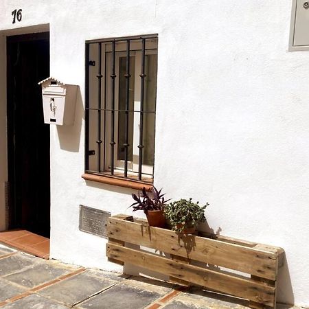 Casa Rubi Townhouse Villa ลันจารอน ภายนอก รูปภาพ
